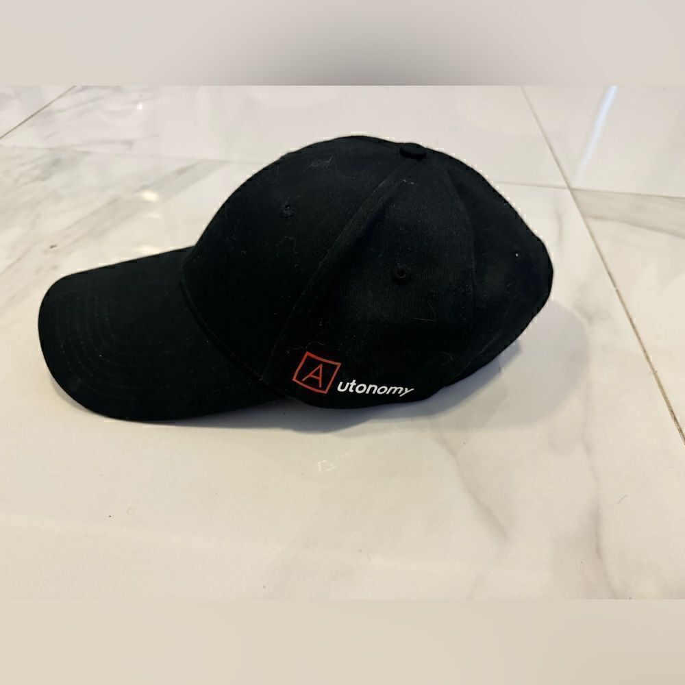 Autonomy hat #8 